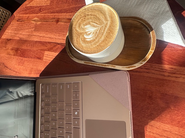 Coffee and drinks at Ngasto Cafe